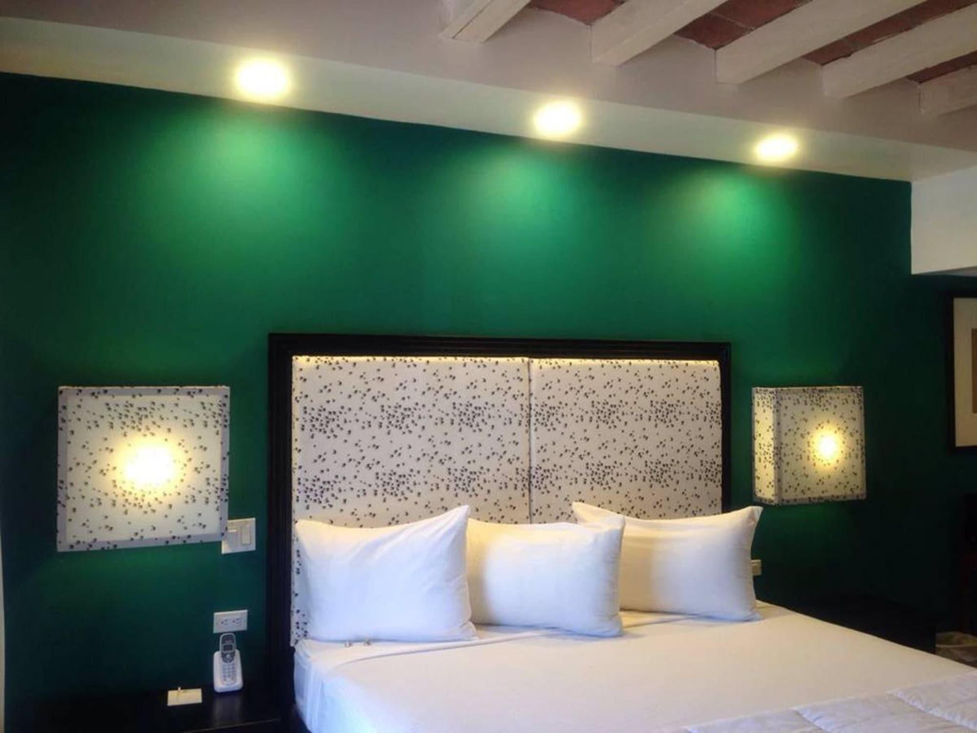 Hotel Posada El Rey Sol Ensenada Kültér fotó