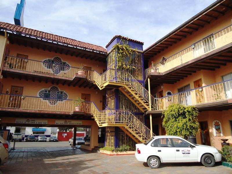 Hotel Posada El Rey Sol Ensenada Kültér fotó